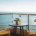 Seafront With Stunning Terrace - Sliema, Malta 아파트 *