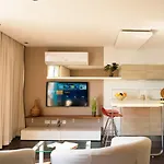 Seafront With Stunning Terrace - Sliema, Malta סליאמה