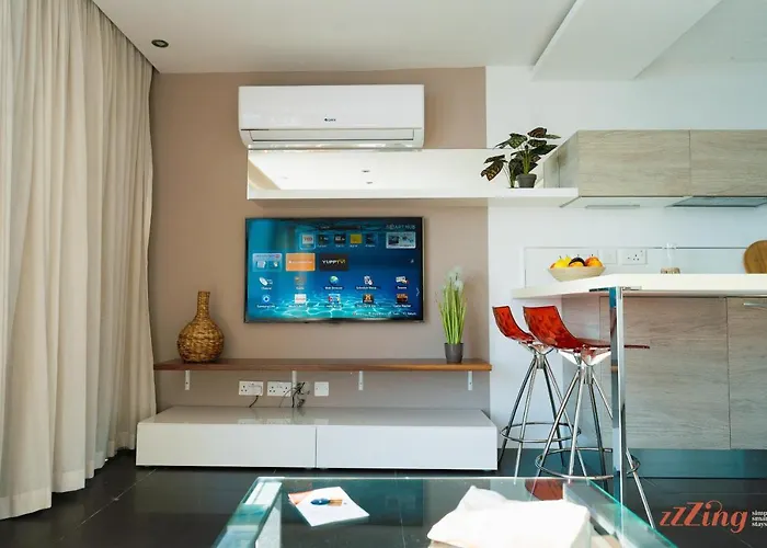 Apartment Seafront With Stunning Terrace - Sliema, Malta *