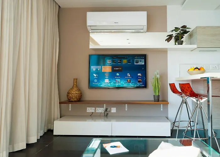 Seafront With Stunning Terrace - Sliema, Malta * Sliema